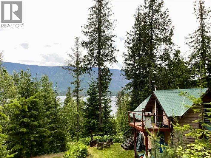 House for sale: 20-9000 Seymour Main Lot# 20, Seymour Arm