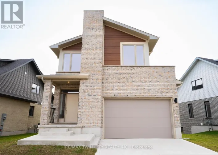 2092 EVANS CRESCENT, London South