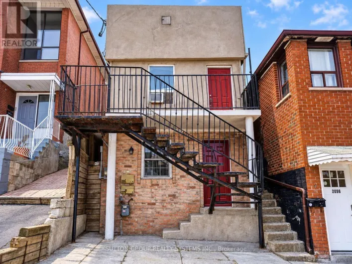 2094 DUFFERIN STREET, Toronto