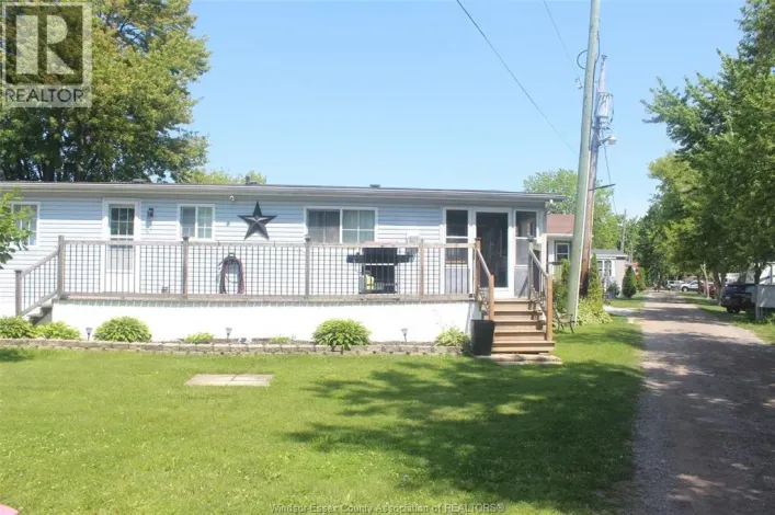 20951 Pier ROAD Unit# 8 Lake Rd, Wheatley