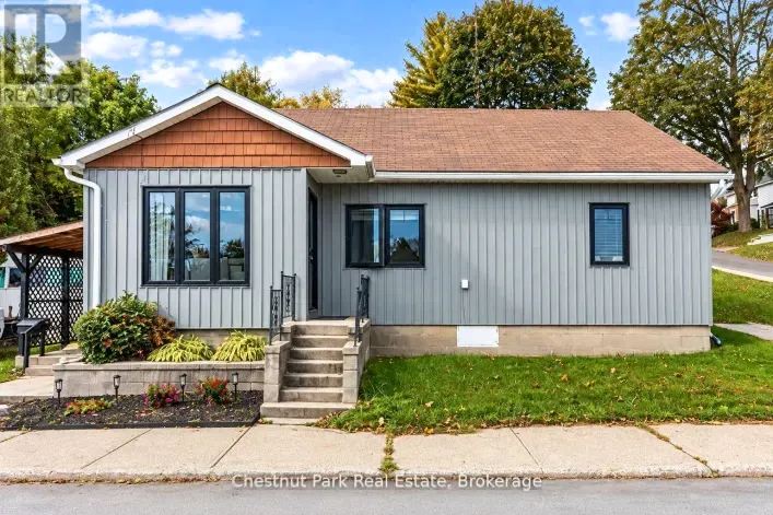 2096 3RD AVENUE W, Owen Sound
