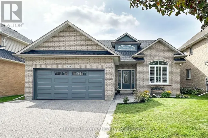 2096 STORNOWAY STREET, Oshawa