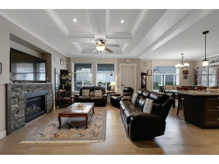 20985 80A AVENUE, Langley