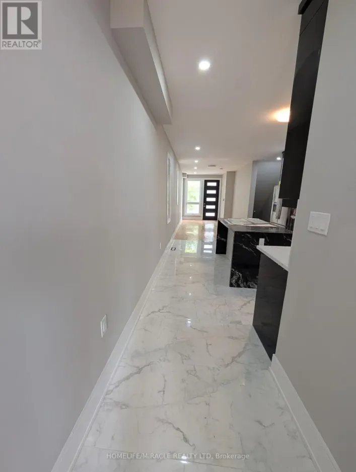 2099 DUFFERIN STREET, Toronto
