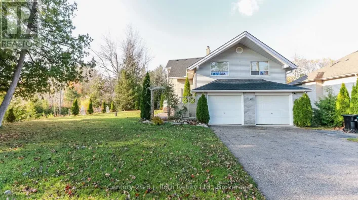 20-B GRANT AVENUE, Tiny