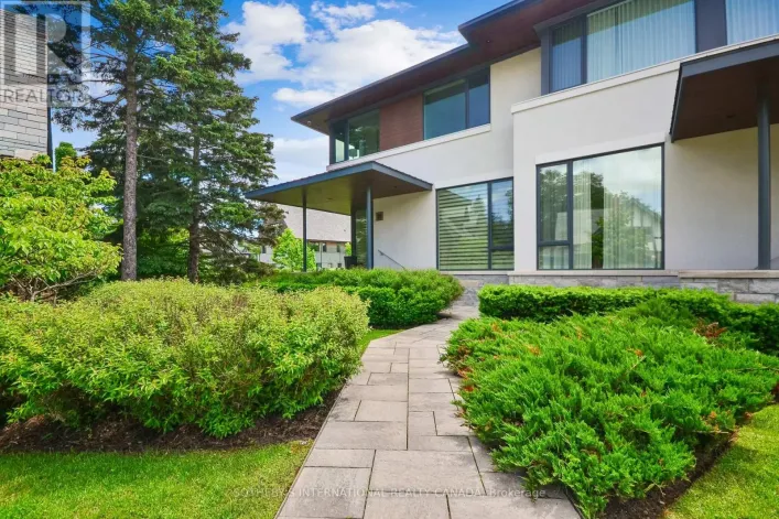 21 - 10 MAPLE GROVE DRIVE, Oakville