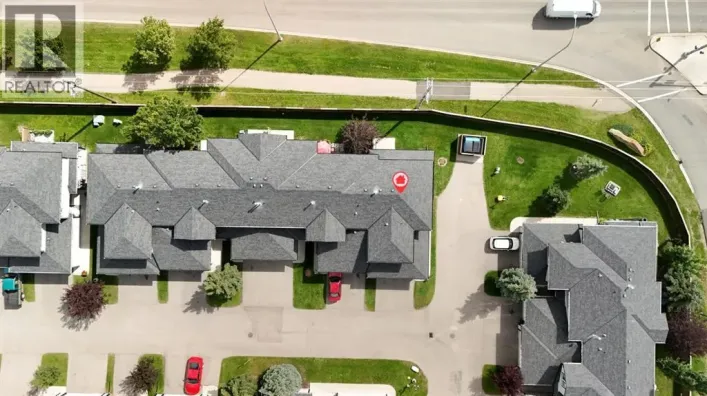 21, 102 Canoe Square SW, Airdrie