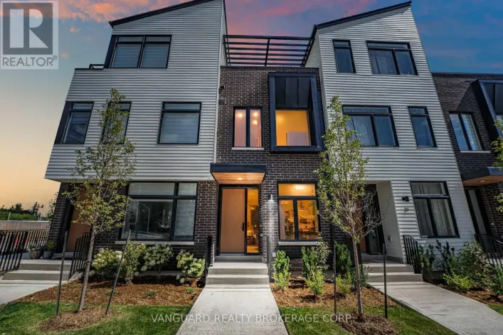 21 - 15 LOU PARSONS WAY, Mississauga