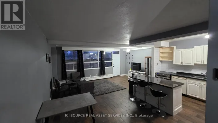 21 - 15 NICKLAUS DRIVE, Hamilton