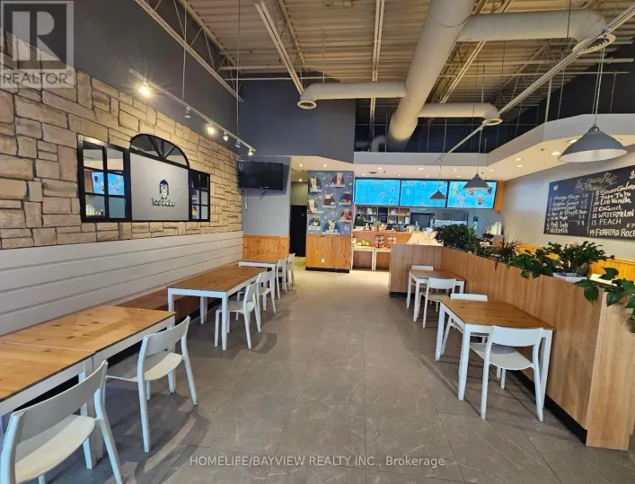 21 - 16655 YONGE STREET, Newmarket