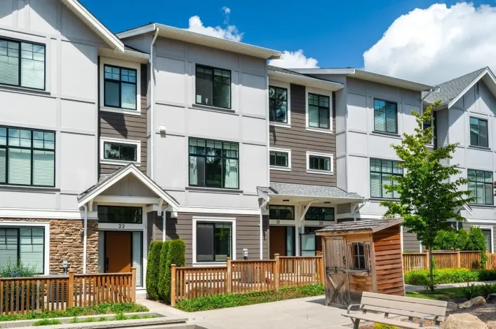 21 20261 72B AVENUE, Langley