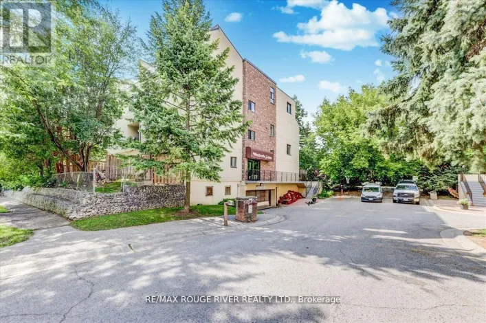21 - 25 PEBBLE BYWAY, Toronto