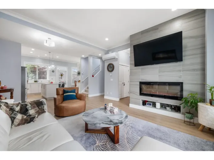 21 2855 158 STREET, Surrey
