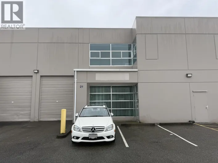 21 3871 NORTH FRASER WAY, Burnaby