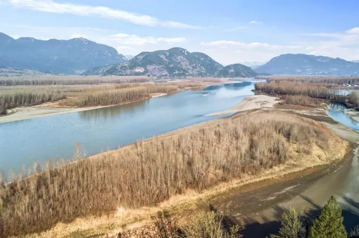 21 43685 CHILLIWACK MOUNTAIN ROAD|Chilliwack Mountain, Chilliwack