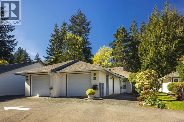 21 5156 Cordova Bay Rd, Saanich