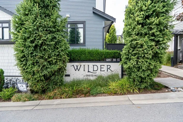 21 6897 201 STREET, Langley