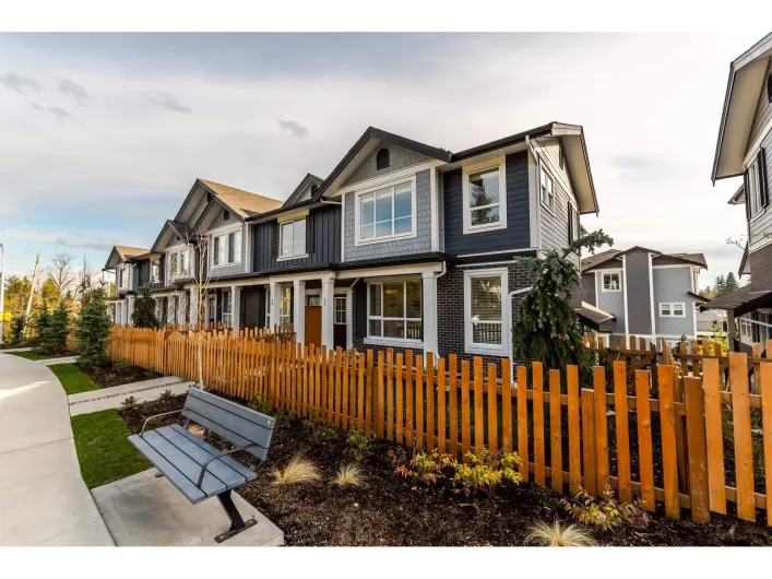 21 7157 210 STREET, Langley