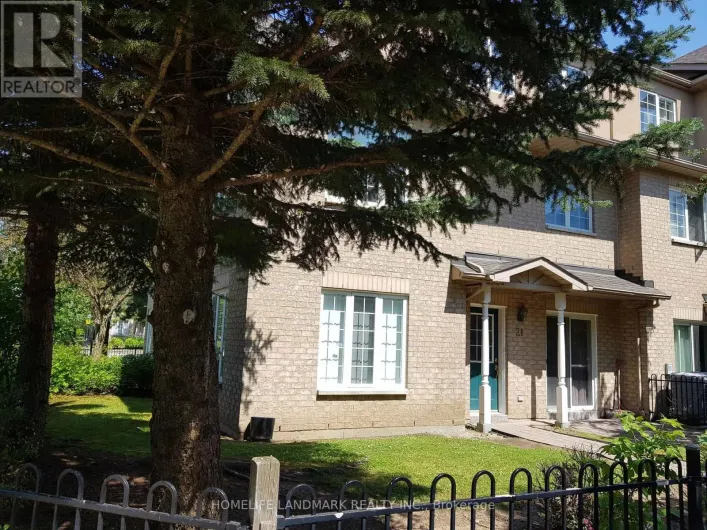 21 - 8 COX BOULEVARD, Markham
