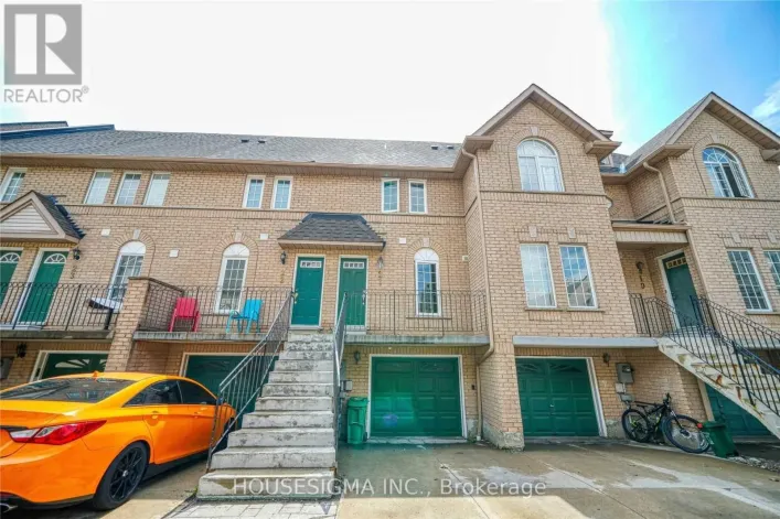 21 - 80 STRATHAVEN DRIVE, Mississauga