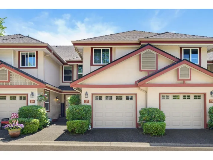 21 8855 212 STREET, Langley