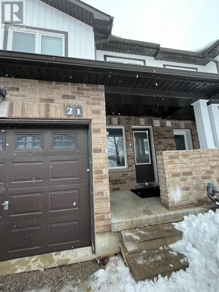 21 - 90 SOVEREIGN'S GATE, Barrie