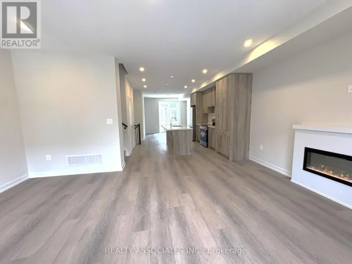 21 AGNES LANE, Richmond Hill