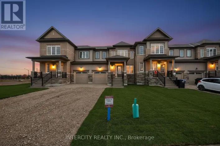 21 AVALON DRIVE, Wasaga Beach