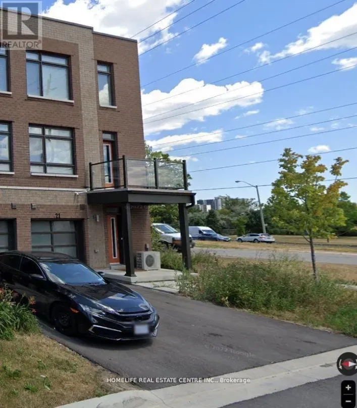 Row / Townhouse for sale: 21 BELIVEAU STREET, Vaughan