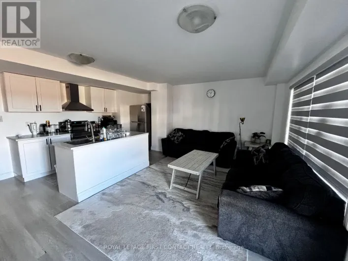 21 BLUE FOREST CRESCENT, Barrie