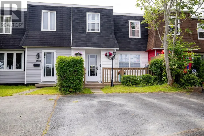 21 Bragg Crescent, Mount pearl