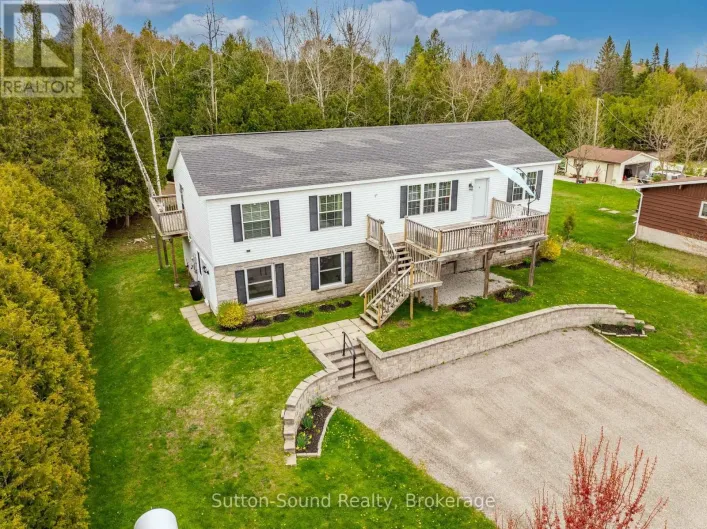 21 CARDINAL AVENUE, South Bruce Peninsula