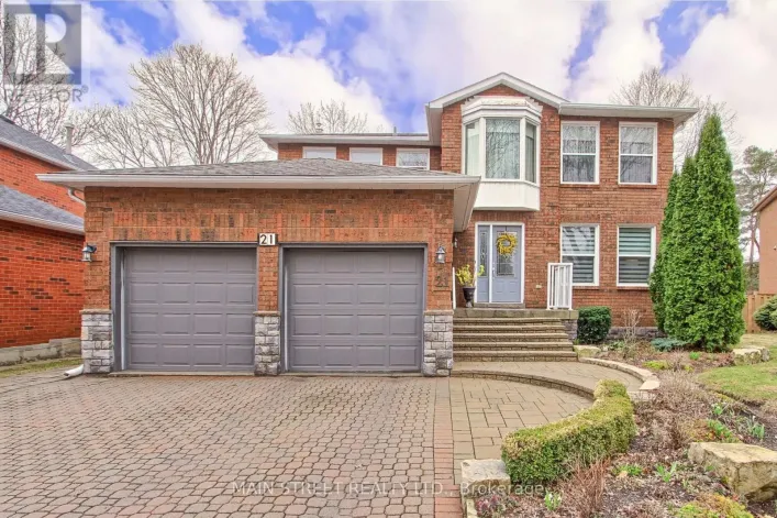 21 CHADBURN CRESCENT, Aurora