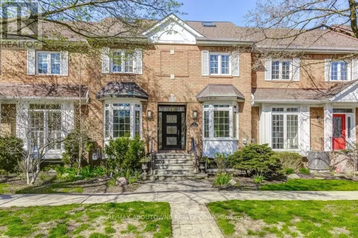 21 CHISHOLM STREET, Oakville