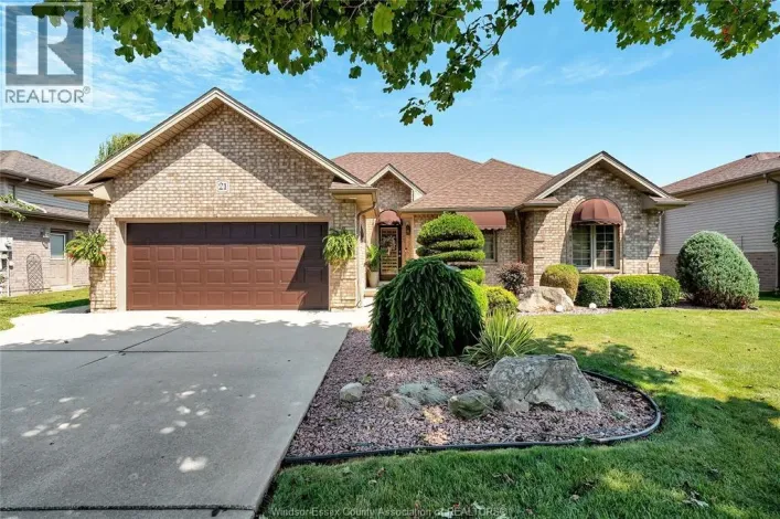 21 CONSERVATION BOULEVARD, Kingsville