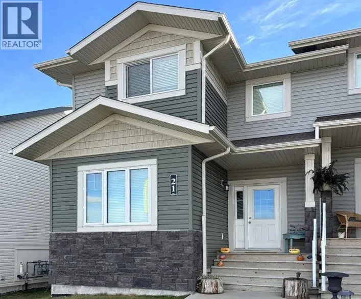 21 Crestview Boulevard, Sylvan Lake