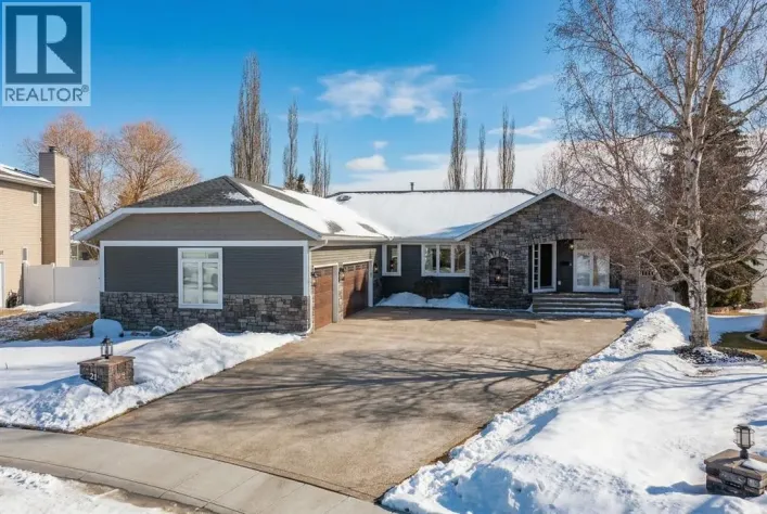 21 Dandell Close, Red Deer