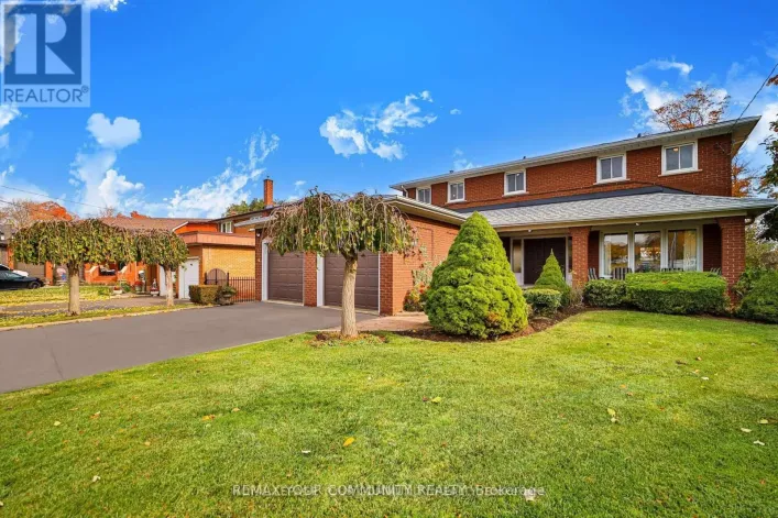 21 DISAN COURT, Toronto