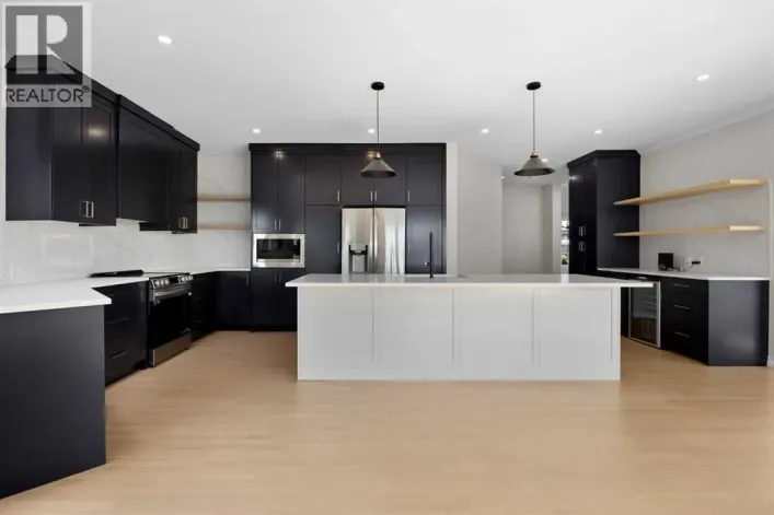 21 Douglas Woods Manor SE, Calgary