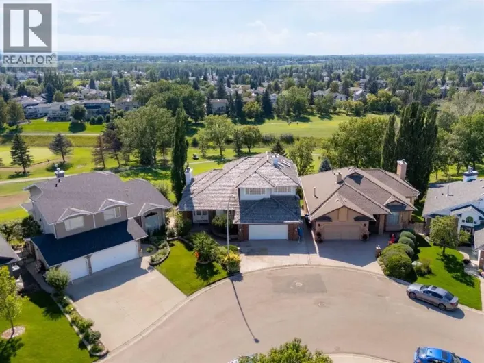 21 Douglas Woods Manor SE, Calgary