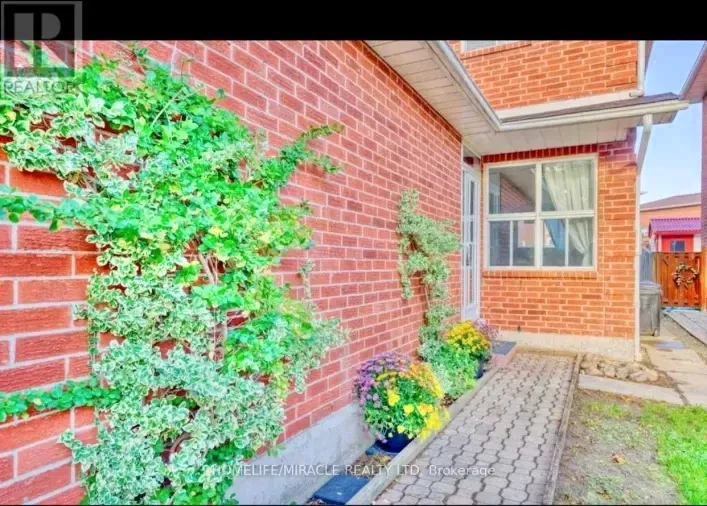 21 ECCLESTONE DRIVE, Brampton