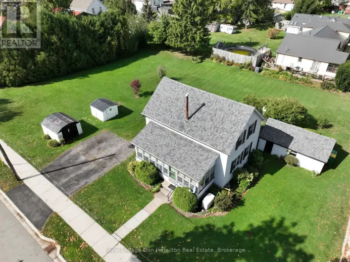 21 ELGIN STREET, Southwest Middlesex