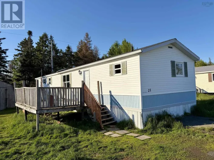 21 Elmwood Drive, Lower South River