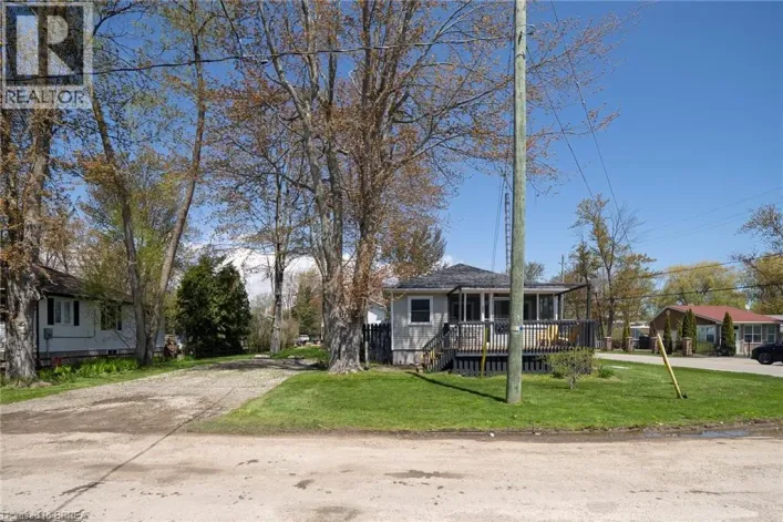 House for sale: 21 FERRIS Street, Turkey Point