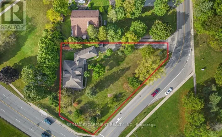 21 FIRST AVENUE, Welland