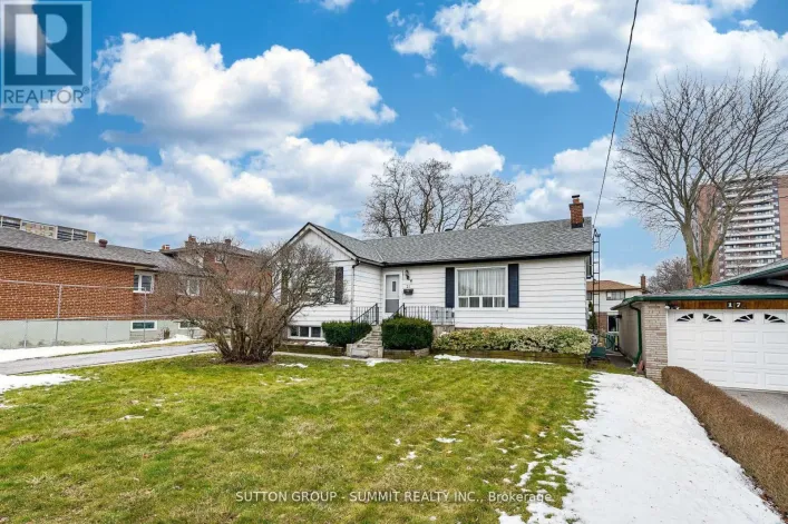 21 GRACE STREET, Toronto