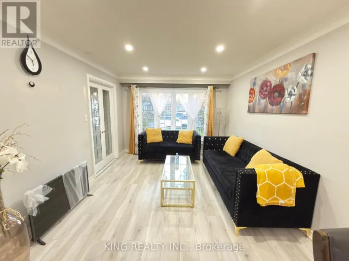 21 GREENWOOD CRESCENT, Brampton