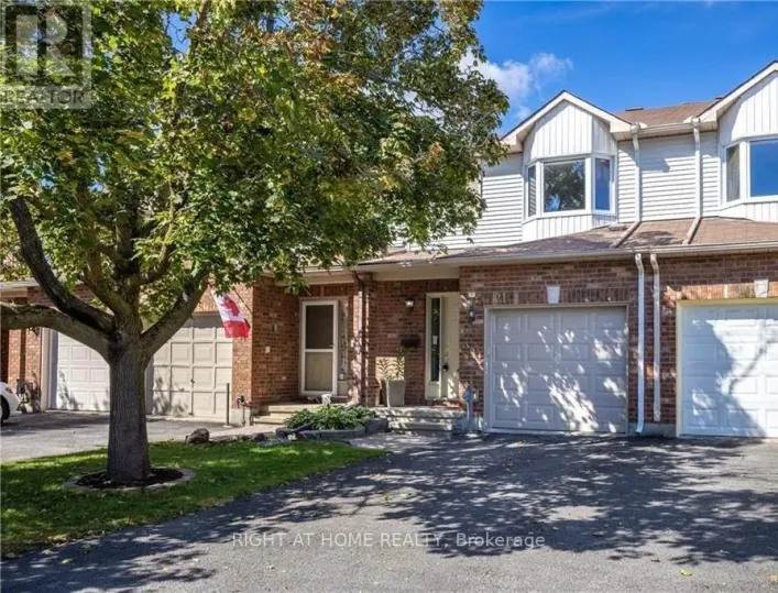21 GRENADIER WAY, Ottawa