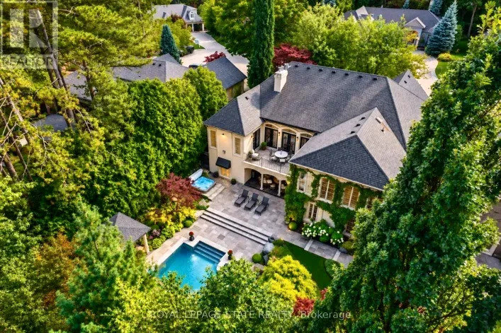 21 HARRINGTON PLACE, Hamilton