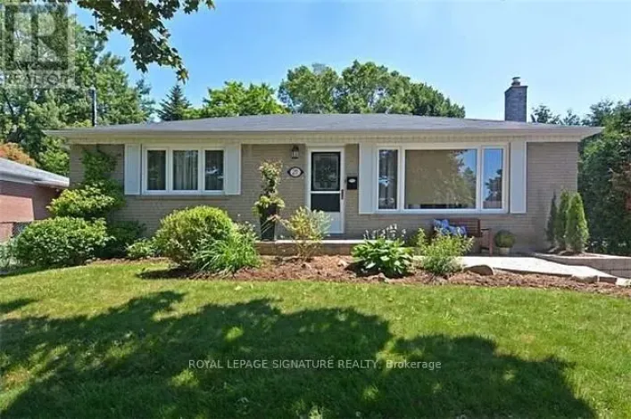 21 HILEY AVENUE, Ajax